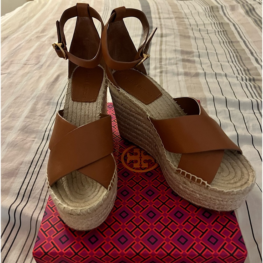 NWT Selby 105MM Wedge Espadrille Size 7